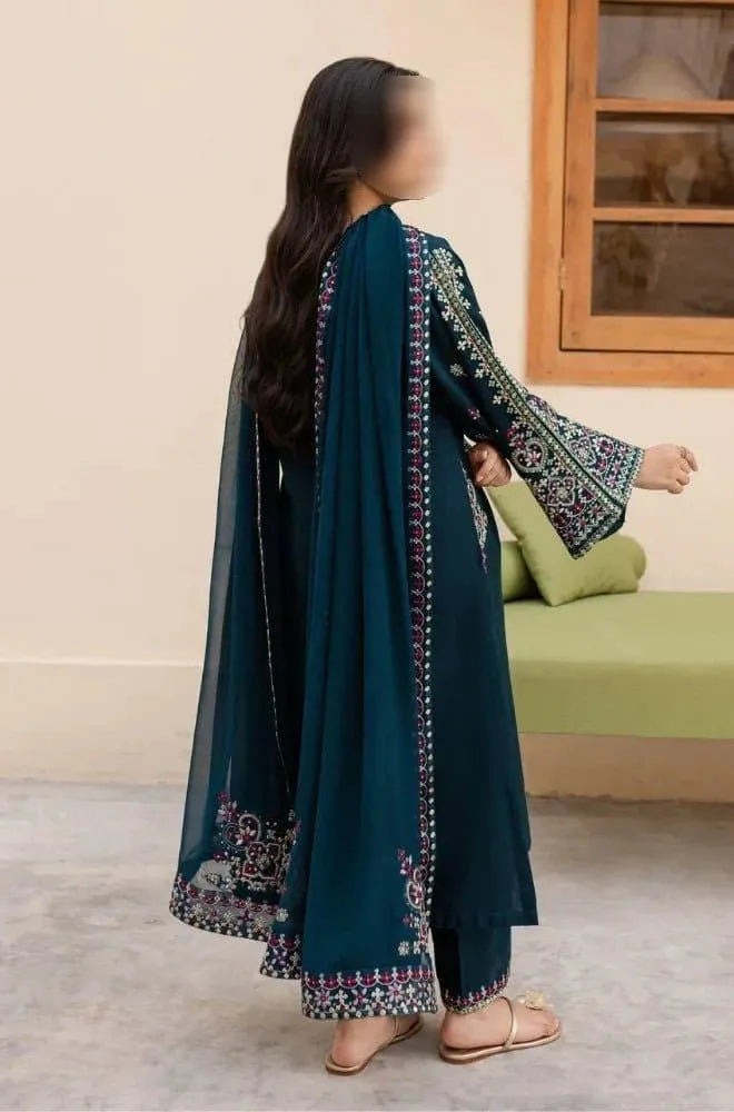 Pakistani Embroidered Kurta Set with Dupatta